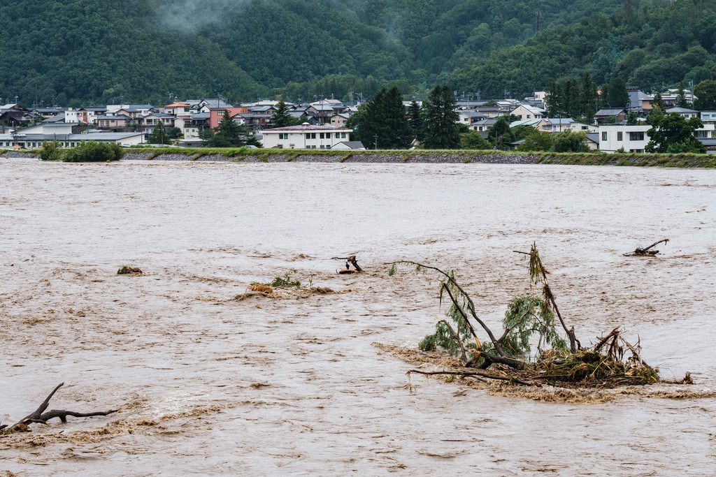 川の近くに住むデメリット：洪水や氾濫のリスクがある
